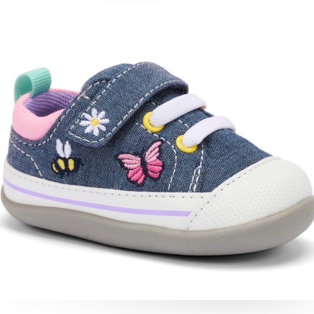 See Kai Run Stevie Shoes in Chambray Garden size 6